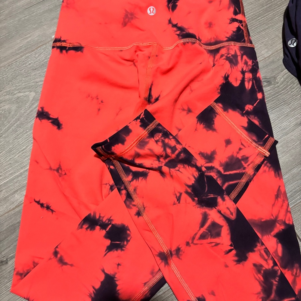 LULULEMON DIAMOND DYE